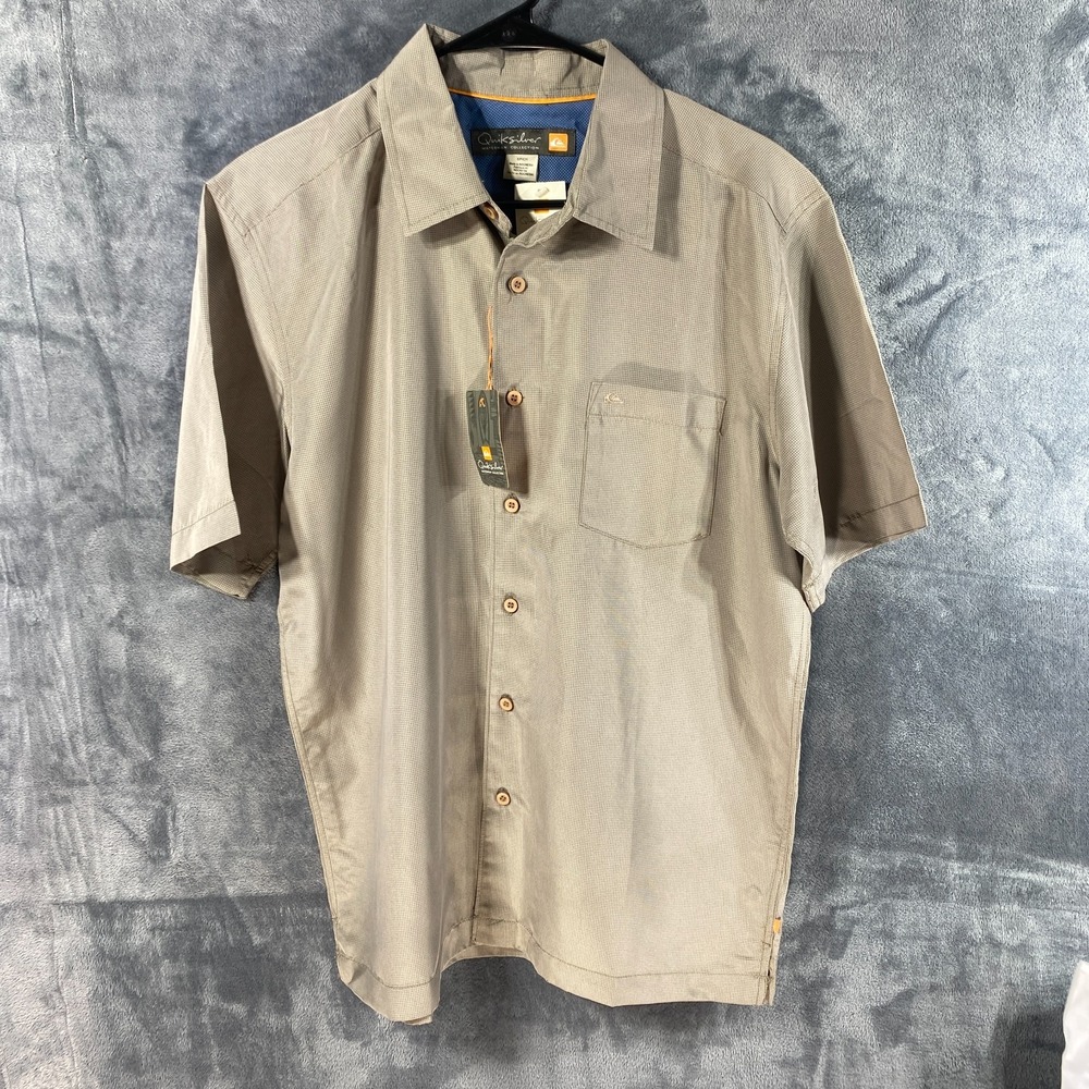 Quiksilver Shirt Men Small Tan Grid Plaid Surf Waterman Short Sleeve Pocket NWT